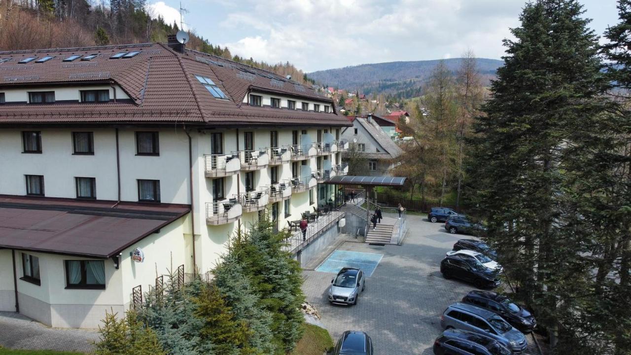 Hotel Vestina Wisła Esterno foto